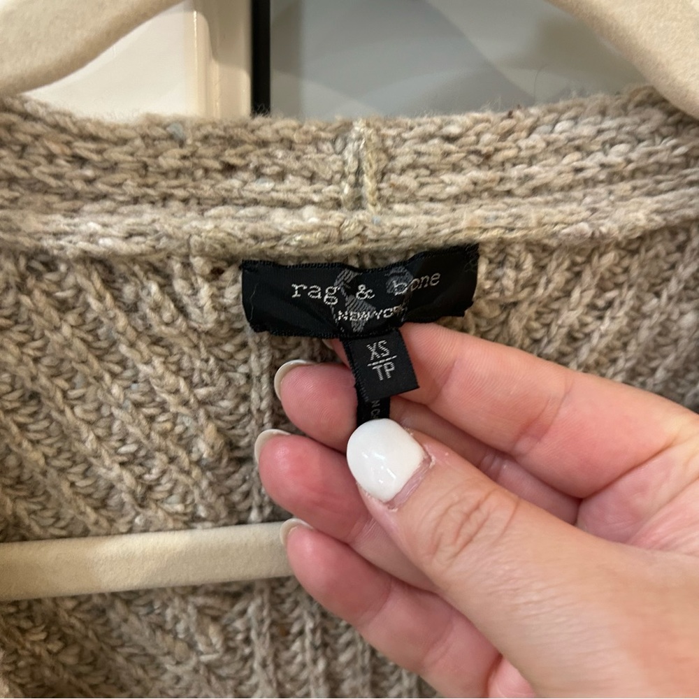 New Rag & Bone Donegal Recycled Wool V-Neck Sweater - Picture 5 of 6